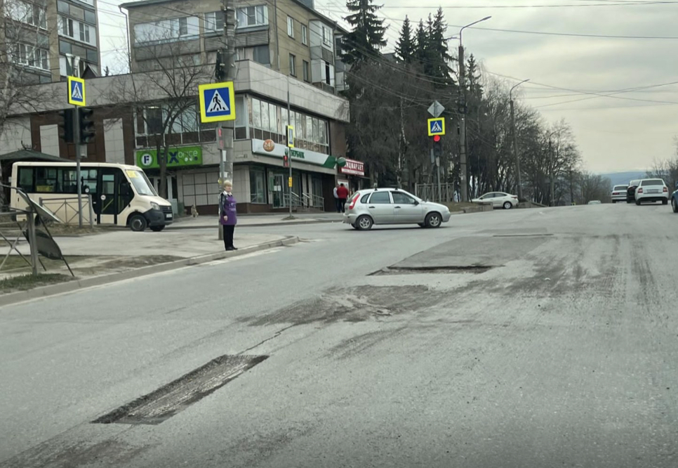 В Кисловодске начался ямочный ремонт на 4 улицах  