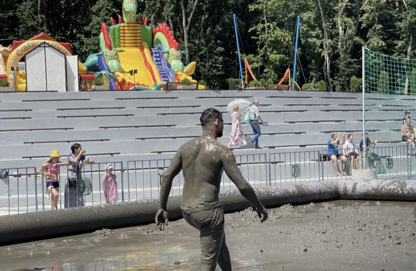 В Железноводске провели второй фестиваль грязи  